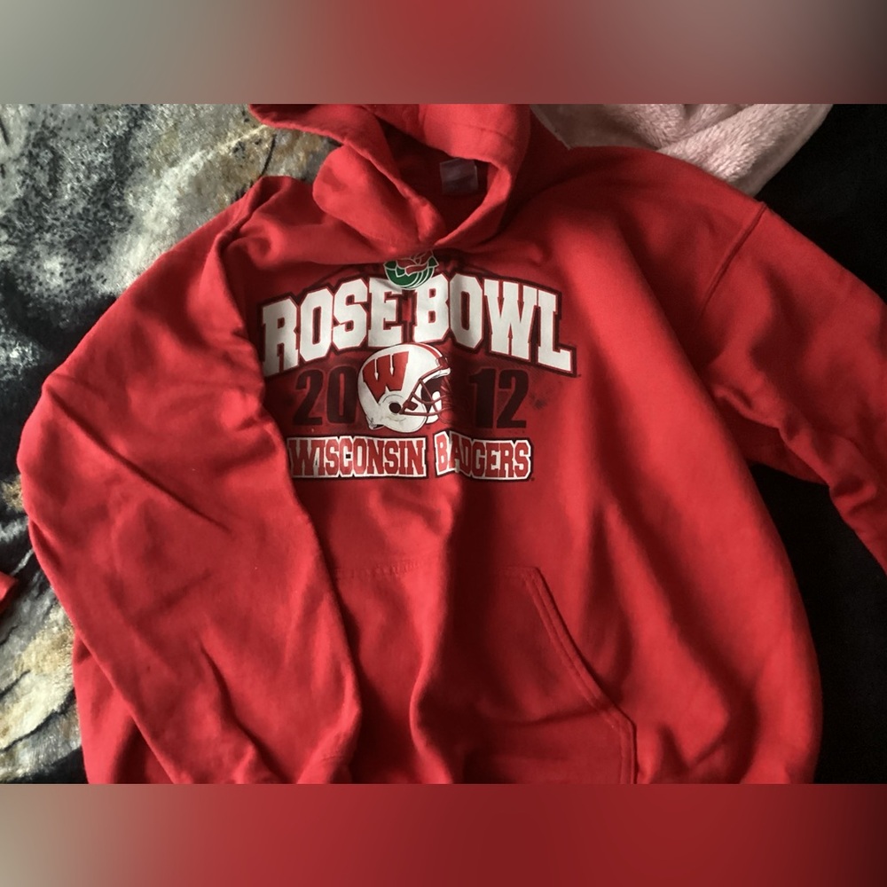 Rose bowl hoodie